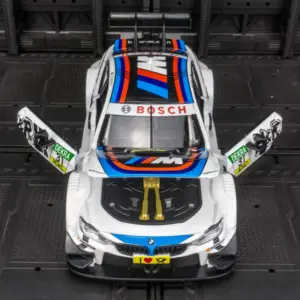 BMW M4 DTM Diecast Model 1:24 Scale Yellow 13 S1a5613912ea4455687a23d16bce0133fN