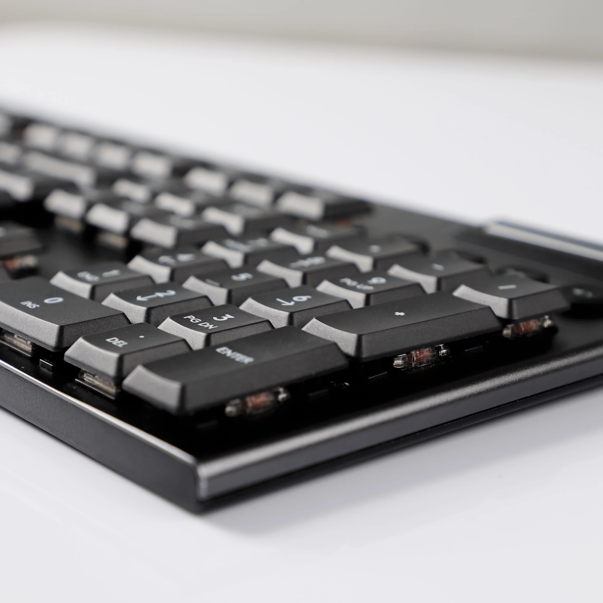 Vibrant Cyan PBT Keycaps Set for Logitech G-Series 2 Vibrant Cyan PBT Keycaps Set for Logitech G-Series - Image 2