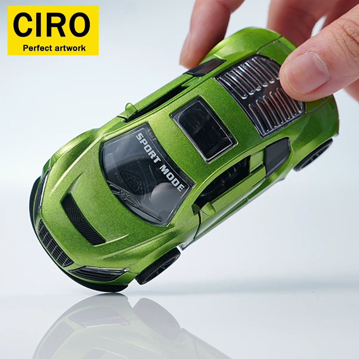 1:43 Die-Cast Supercar Model with Opening Doors 6 1:43 Die-Cast Supercar Model with Opening Doors - Image 6