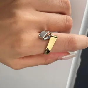 Two-Tone Geometric Stainless Steel Unisex Ring 10 S1bea26e37ae748ea808c0203a4b8c193g