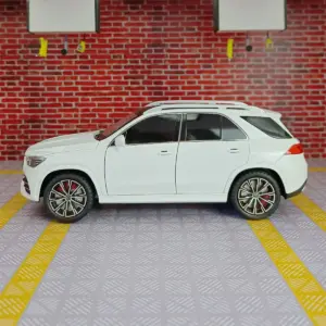 Mercedes Benz GLE350 1:24 Diecast SUV Model 17 S1c7fbfced37749a58cec177e185f9dddY