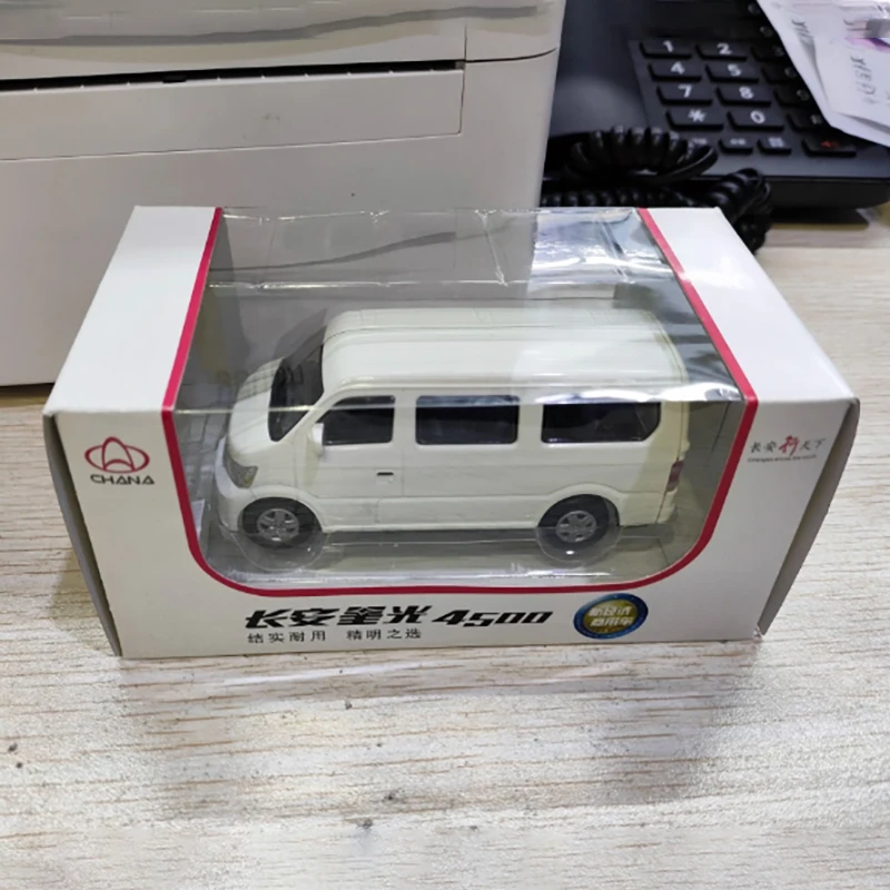 1/43 Changan Starlight 4500 Van Diecast Model 5 1/43 Changan Starlight 4500 Van Diecast Model - Image 5