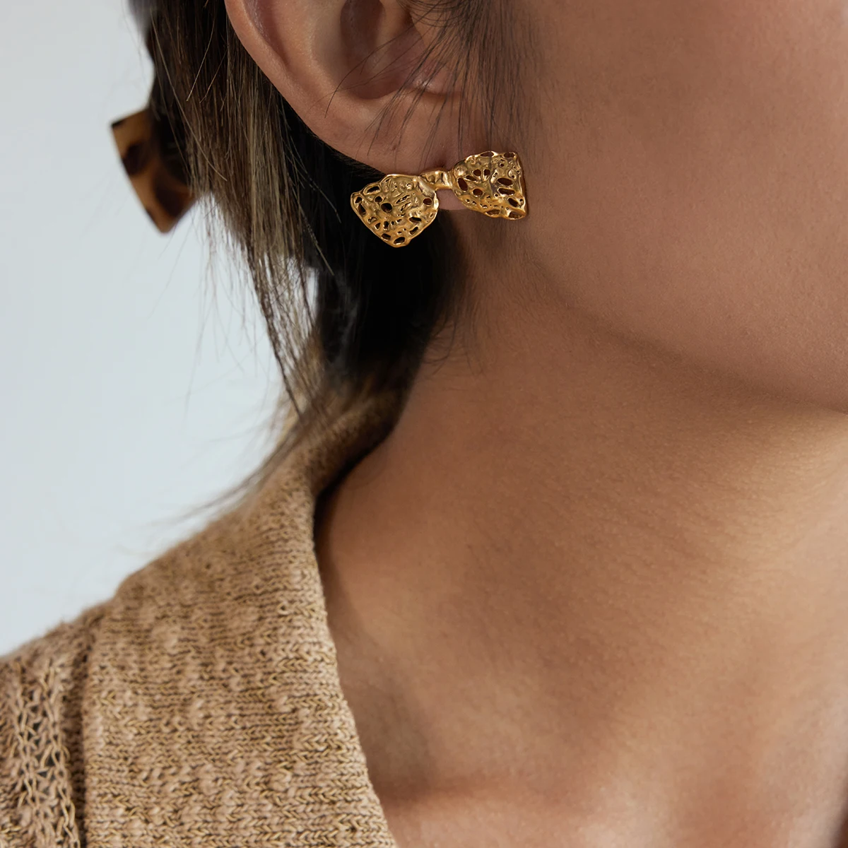 Stainless Steel Lace Bowknot Earrings 3 Stainless Steel Lace Bowknot Earrings - Image 3