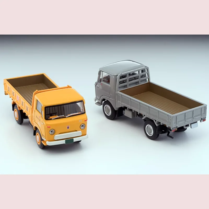 Vibrant Yellow ISUZU ELF Model 1/64 Scale 5 Vibrant Yellow ISUZU ELF Model 1/64 Scale - Image 5