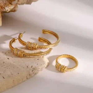 Luxury Stainless Steel Jewelry Set JDE2408054/JDR2408013 9 S1d8dc929ff3747e8bb216268d87959d38