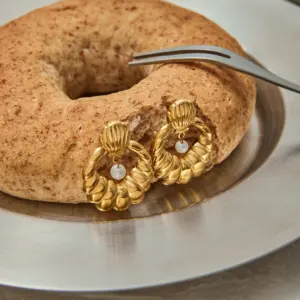 Gold Stainless Steel Shell Earrings 8 S1da6569619f741fcae80dd8f677fbbe7J