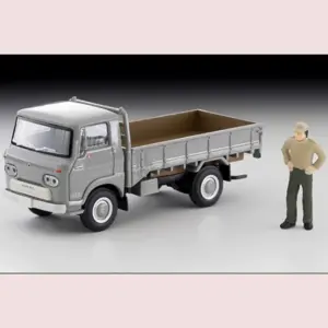 Vibrant Yellow ISUZU ELF Model 1/64 Scale 11 S1e8f646587e441d090fef1b7aebdbe195