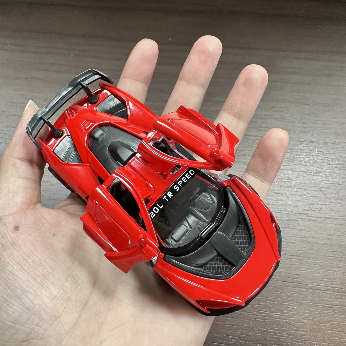 Red 1:43 Die-Cast Racing Car with Opening Doors 2 Red 1:43 Die-Cast Racing Car with Opening Doors - Image 2