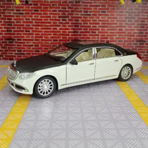 Mercedes Maybach S600 1:24 Diecast Model in Finishes 15 S1eeeba80187749bdbe51788577607573a