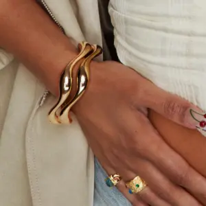 S1f5b601fabf247f391ee97b91a4a063c4