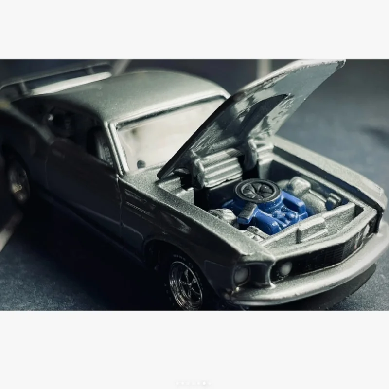 White Diecast 1969 Ford Mustang BOSS 429 Model 3 White Diecast 1969 Ford Mustang BOSS 429 Model - Image 3