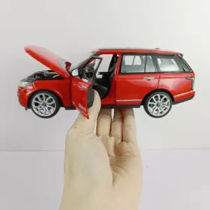 Land Rover Range Rover 1:24 Diecast Model in Black, White, or Red 12 S208cd501a8c74befb253a68c31dafd8ay