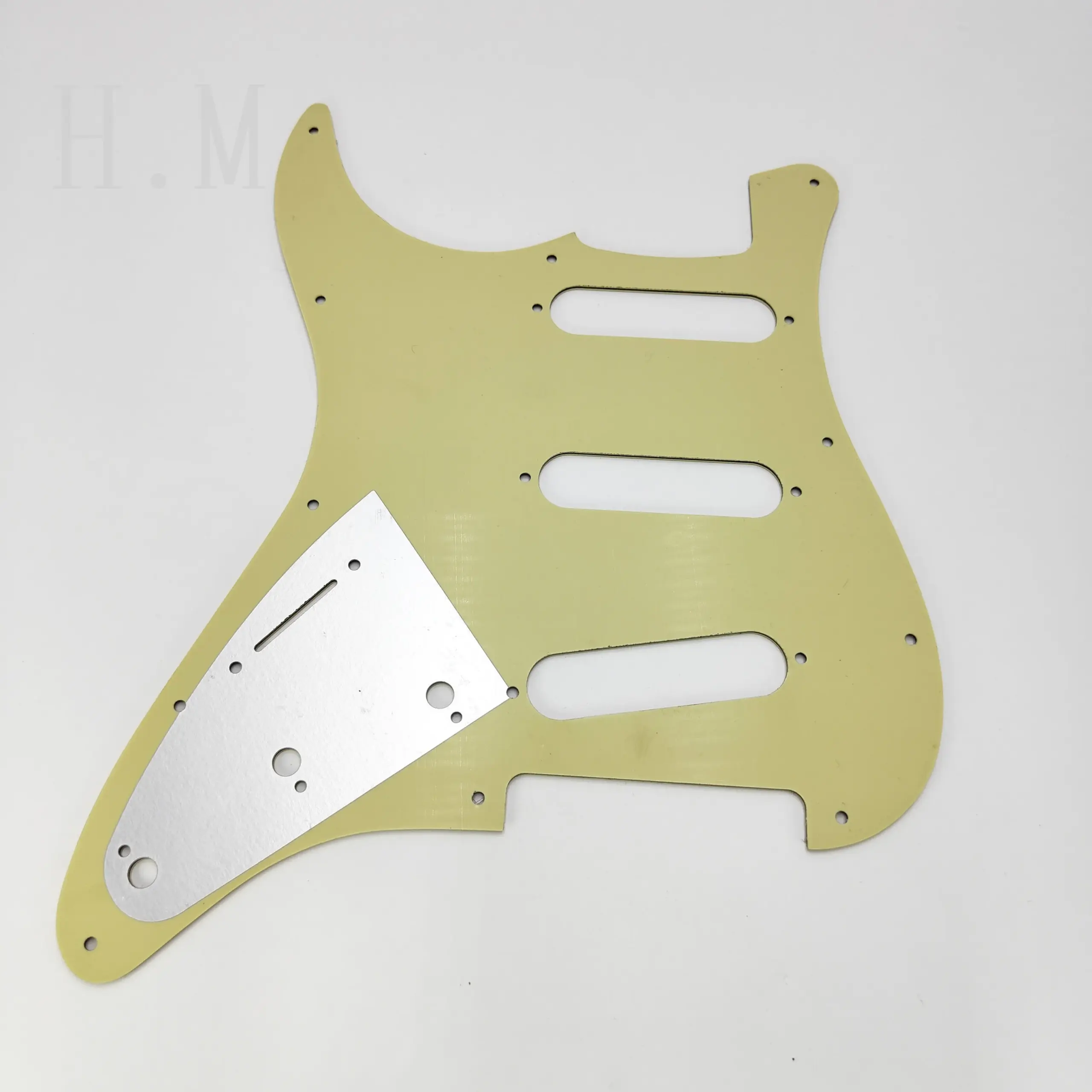 ST Guitar Accessories Set with Pickguard & Control Knobs 3 ST Guitar Accessories Set with Pickguard & Control Knobs - Image 3