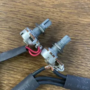 Pre-Wired Guitar Control System for Jazz Guitars 9 S20eedfbbccf64d23867ad52d4a8c06d1c