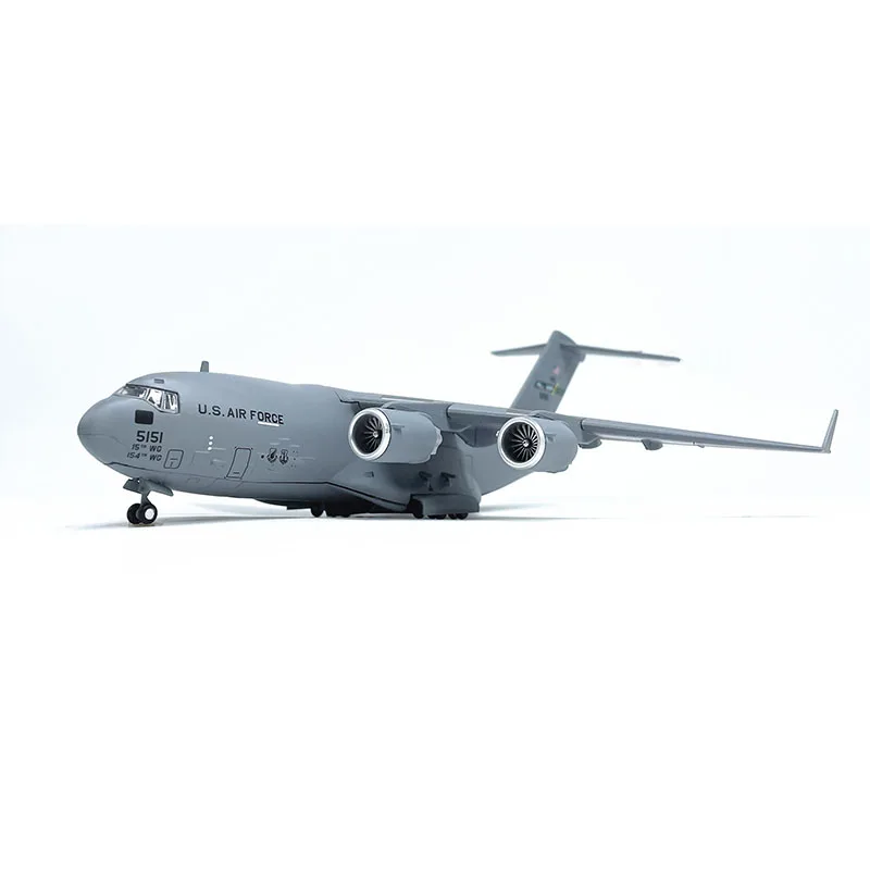 U.S. Army C-17 Globemaster III Model 1:200 Scale 2 U.S. Army C-17 Globemaster III Model 1:200 Scale - Image 2