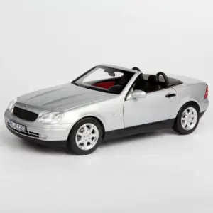 1:18 Scale SLK 1996 Roadster Die-Cast Model