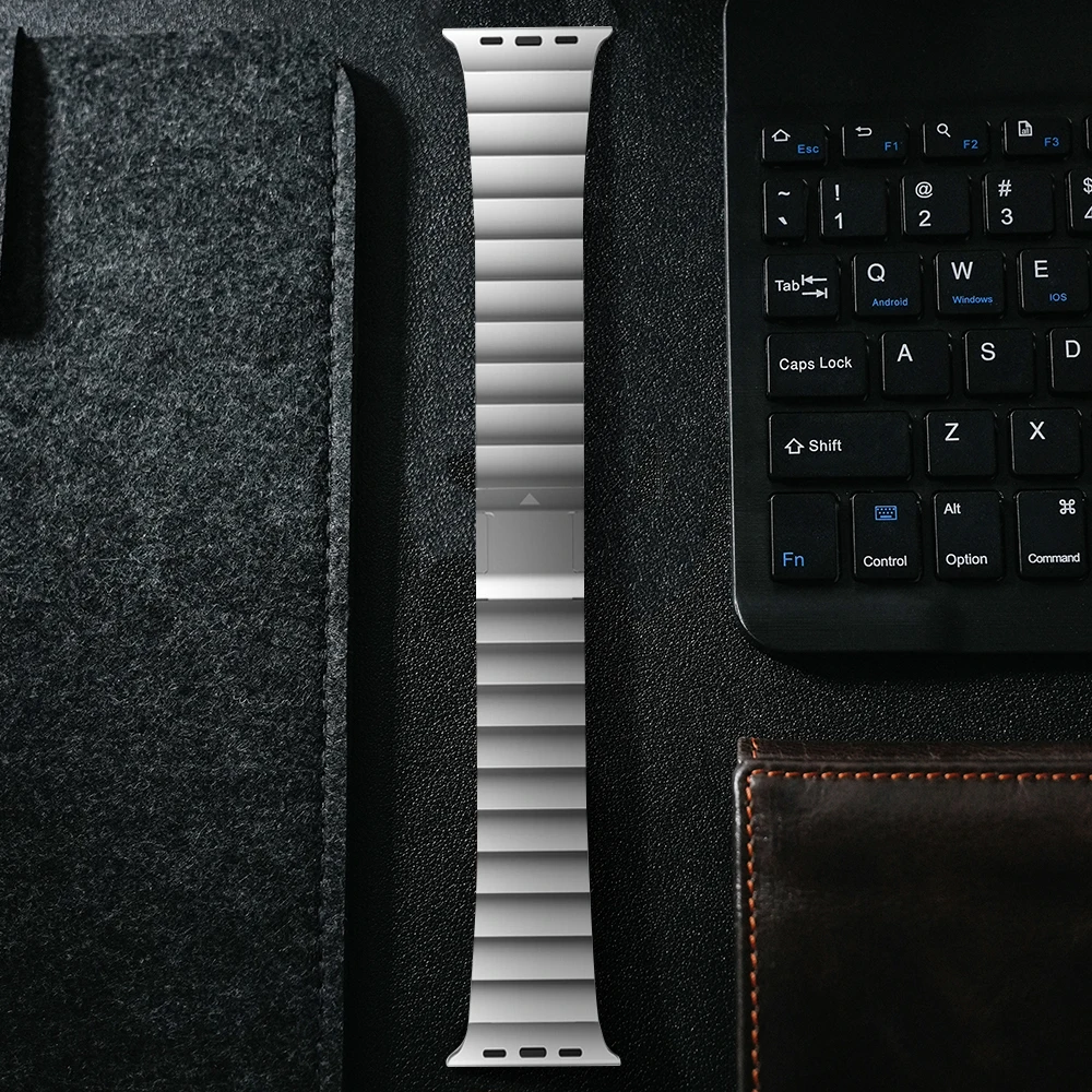 Stainless Steel Link Bracelet for Apple Watch 5 Stainless Steel Link Bracelet for Apple Watch - Image 5