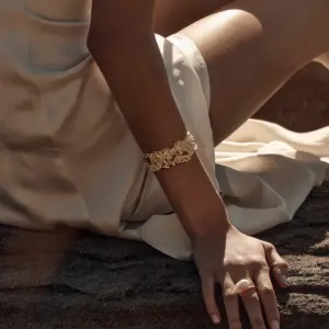 Stainless Steel Gold Skeleton Cuff Bracelet 8 S22bf6b3637cd4f8093b524d65dbd6c04c