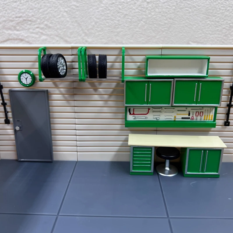 1:43 Scale Auto Repair Scene Display Model 3 1:43 Scale Auto Repair Scene Display Model - Image 3