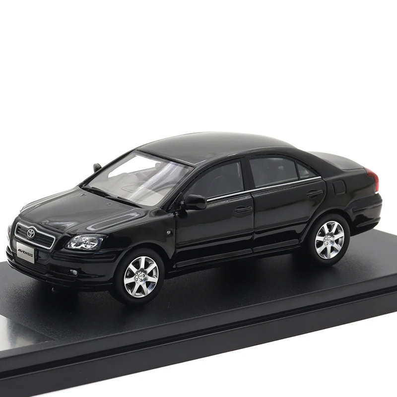 Toyota Avensis Model Car 1:43 Resin Replica 9 Toyota Avensis Model Car 1:43 Resin Replica - Image 9