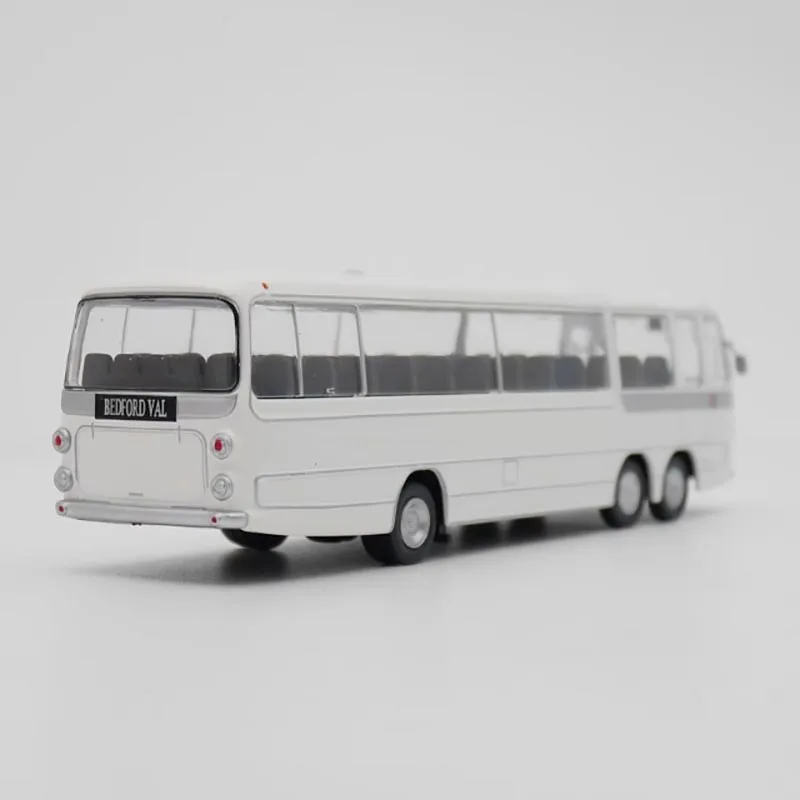 British Vintage Bus Model 1/72 Scale Collectible 6 British Vintage Bus Model 1/72 Scale Collectible - Image 6