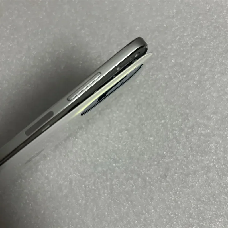 Motorola Moto G82 XT2225-1 Replacement Kit 3 Motorola Moto G82 XT2225-1 Replacement Kit - Image 3