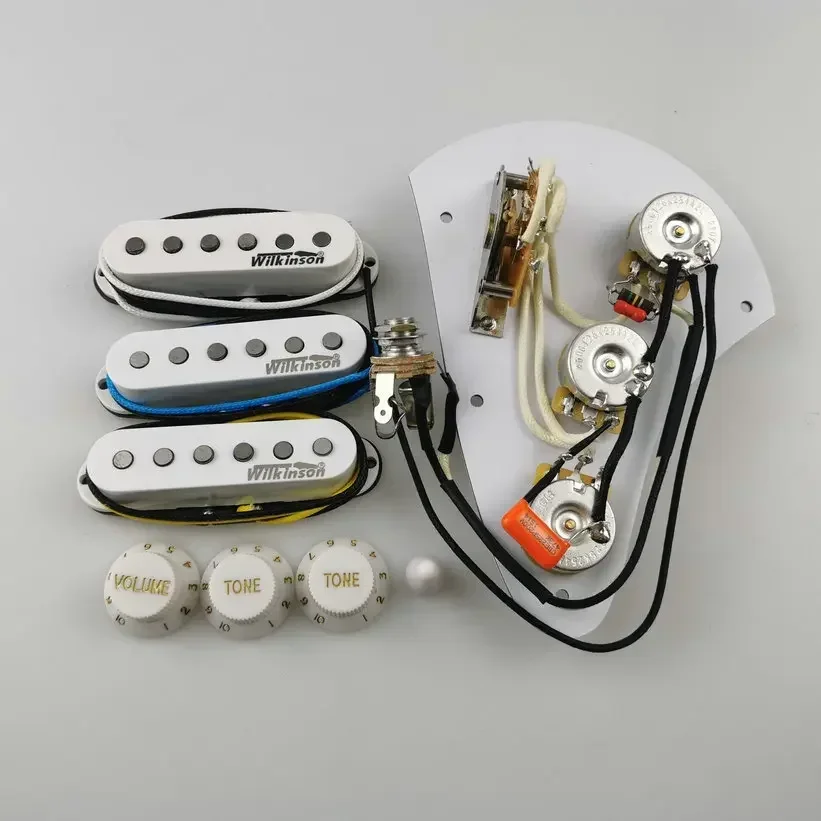 White Electric Guitar Wiring Harness with Gold Knobs 3 White Electric Guitar Wiring Harness with Gold Knobs - Image 3