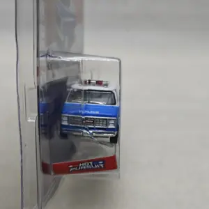NYPD GMC Vandura Diecast Model 1:64 Scale 11 S251d704b04214912ae71bb3a3fd4928fX 1