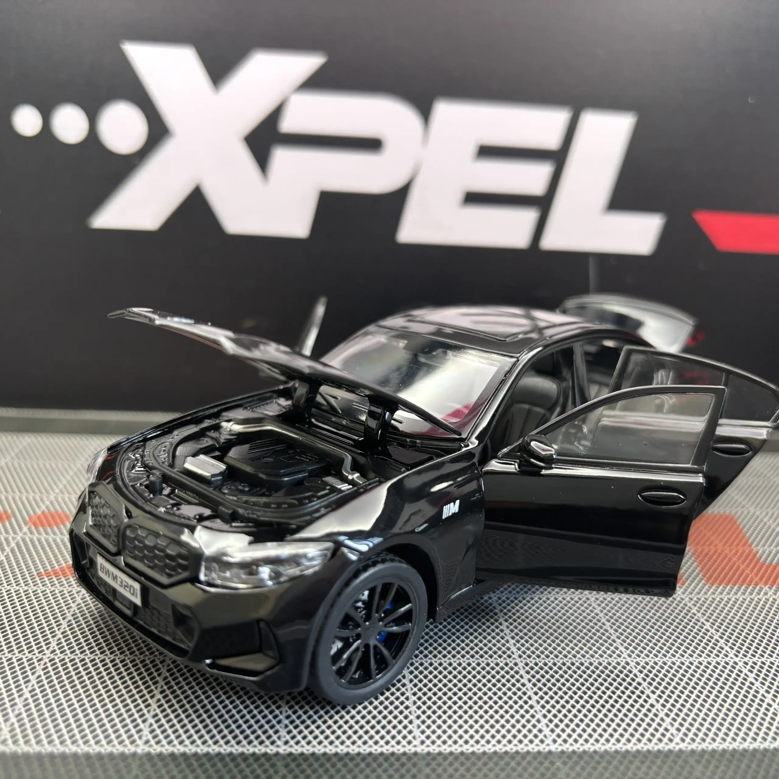 BMW 320i 2023 Diecast Alloy Model in Black 3 BMW 320i 2023 Diecast Alloy Model in Black - Image 3