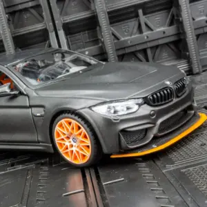BMW M4 GTS 1:24 Scale Diecast Model 12 S259f6f317c3a42288f8ce4fd9d97f685g
