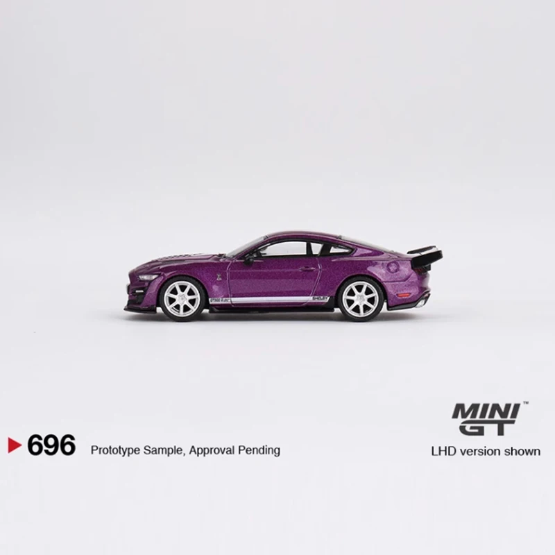 Mustang Shelby GT500 1:64 Diecast Model 3 Mustang Shelby GT500 1:64 Diecast Model - Image 3