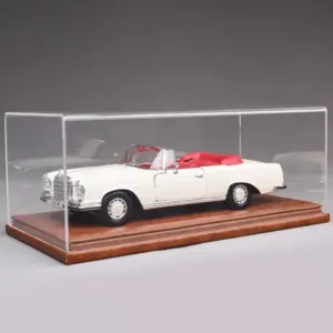 Mercedes 280SE Convertible Model 1:18 Scale 19 S263f20c06dd44b6daa3a6527cf0ed757R