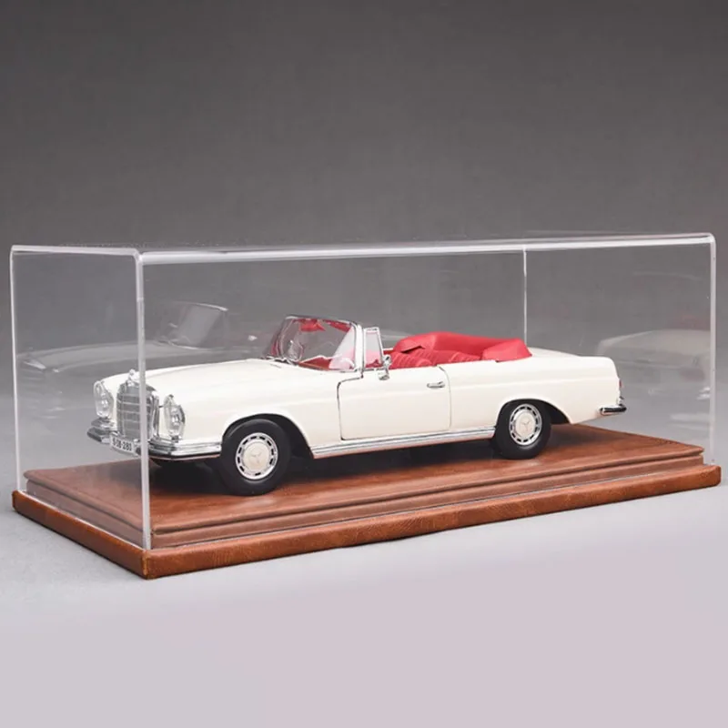 Mercedes 280SE Convertible Model 1:18 Scale 10 Mercedes 280SE Convertible Model 1:18 Scale - Image 10