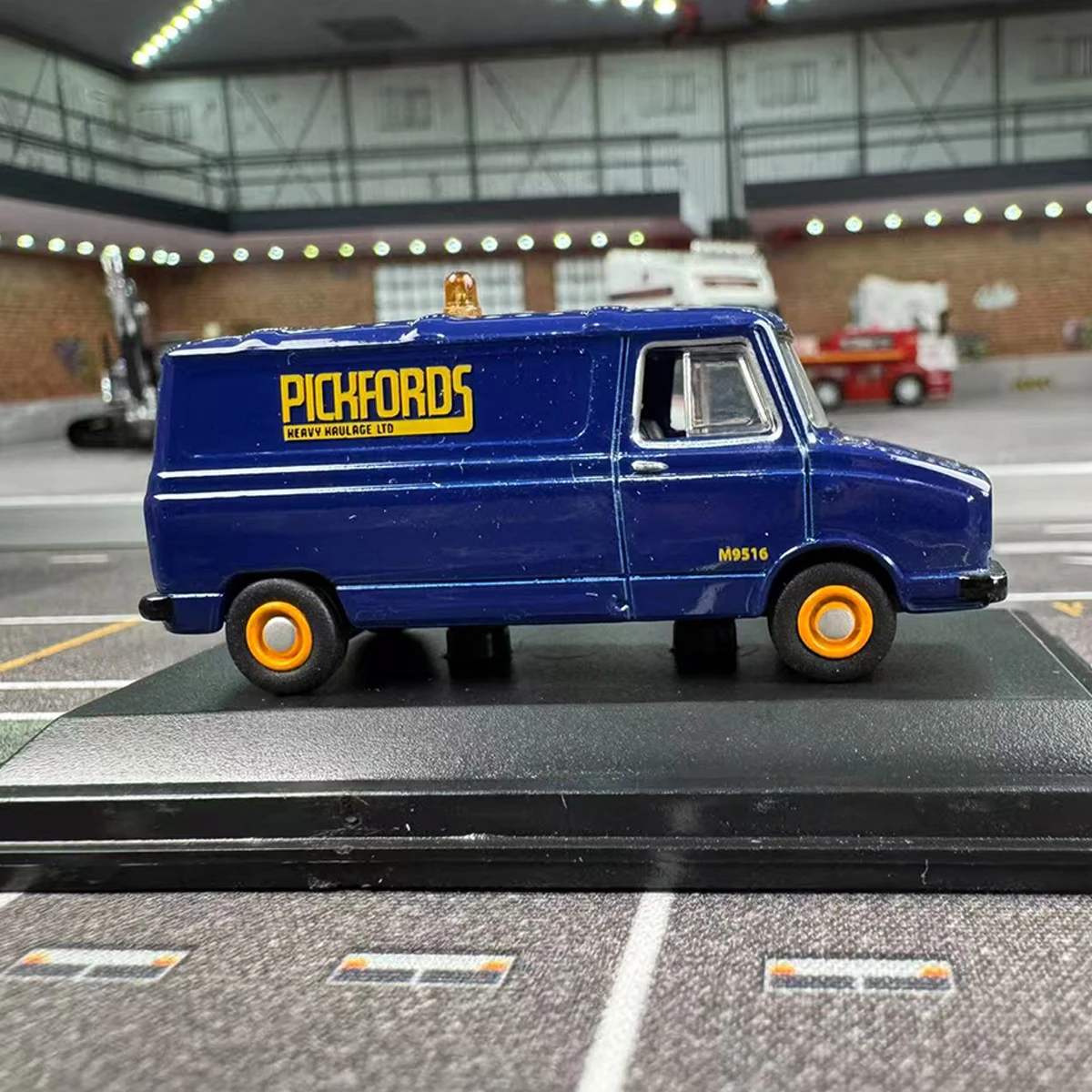 Vibrant Blue 1:76 Scale Diecast Van Model 4 Vibrant Blue 1:76 Scale Diecast Van Model - Image 4