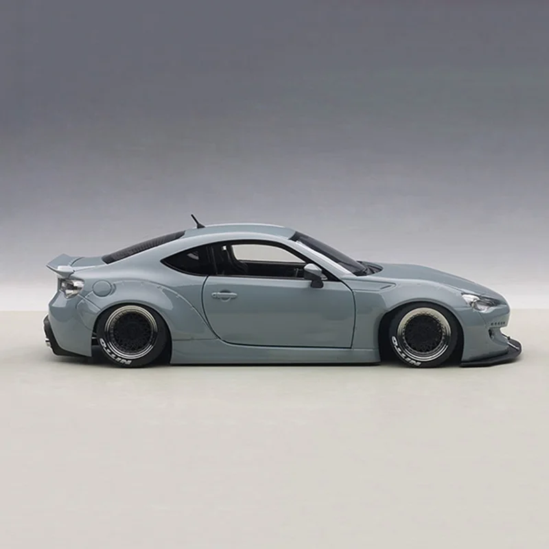 Toyota 86 Rocket Rabbit 1:18 Die-Cast Model 4 Toyota 86 Rocket Rabbit 1:18 Die-Cast Model - Image 4