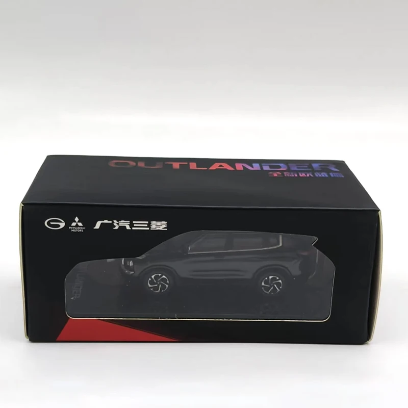 Outlander 2023 Diecast Model in Alloy, 1:64 Scale 8 Outlander 2023 Diecast Model in Alloy, 1:64 Scale - Image 8