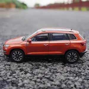 Vibrant 1/18 Škoda Karoq Diecast Model 7 S27884c35a1914026a8010e43fec71e304