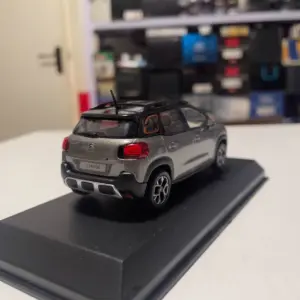 1:43 Citroën C3 Aircross Diecast Model 8 S27aebb0e8c1146139c071190ebe27614m