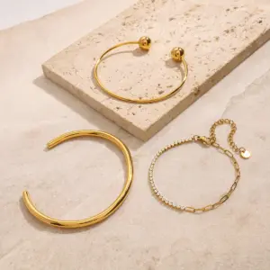 S27fd13f12b1e49a8adcbaad5bfbcda7bk