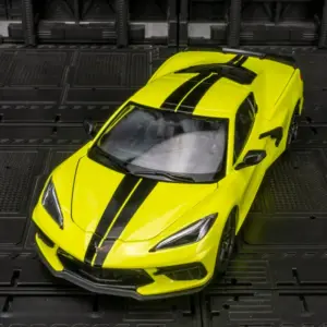 Maisto 1:24 Corvette Stingray Coupe C8 Model 13 S285adac169274b8fb252b15759380462b
