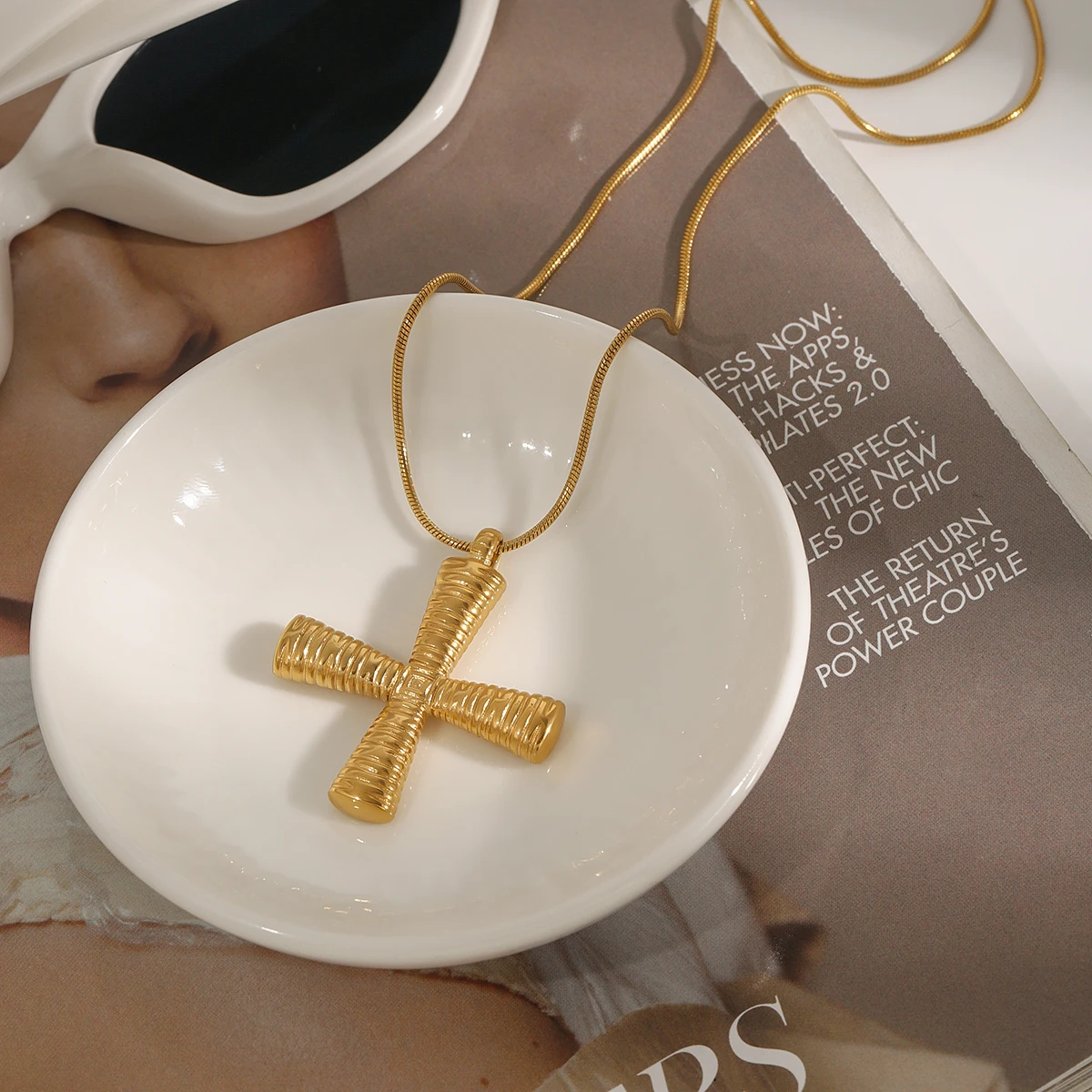 Elegant Stainless Steel Gold Cross Necklace 5 Elegant Stainless Steel Gold Cross Necklace - Image 5