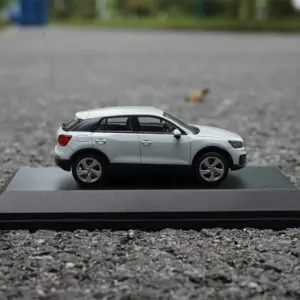 Q2 Diecast 1/43 Scale Car Model in Red 11 S28dfae18c0564892840d9b8b3f20b963S