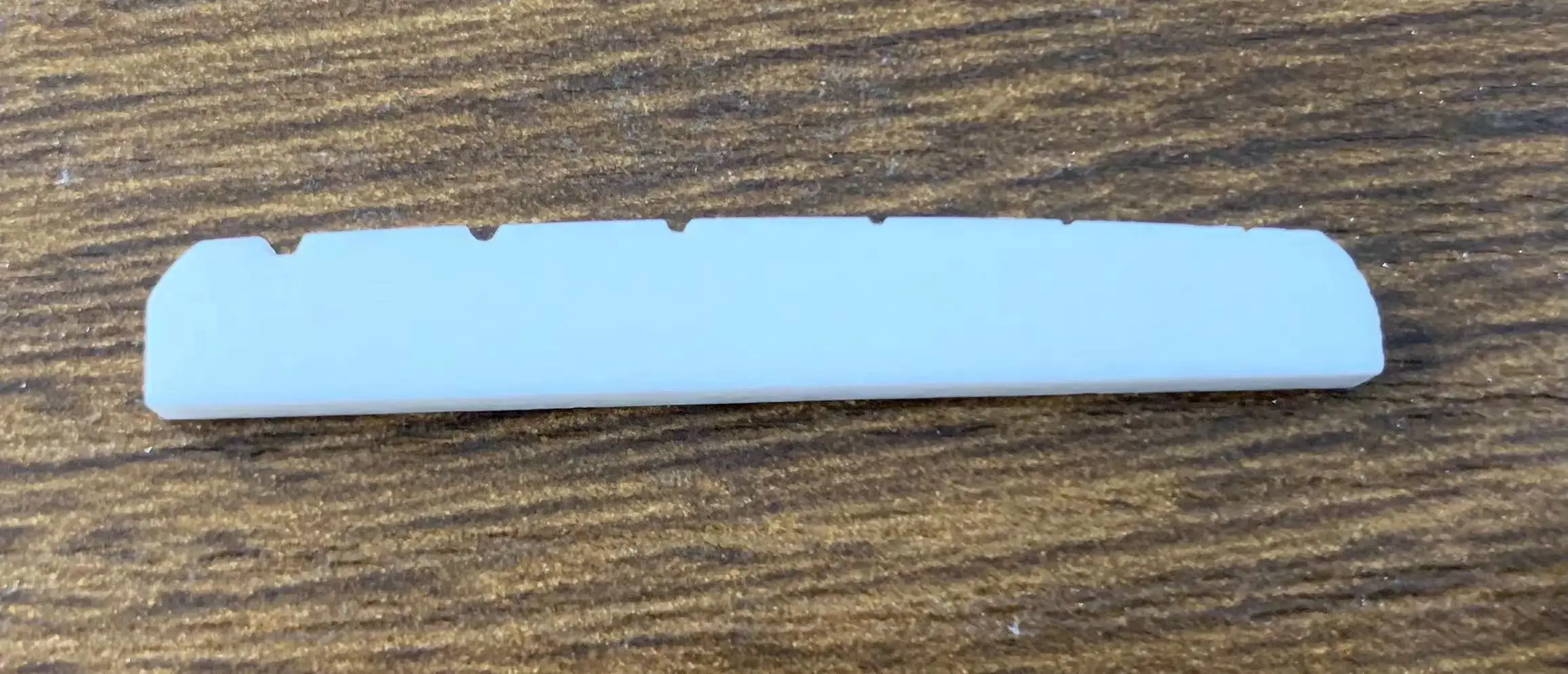 White Bone Nut for Electric Guitars 42/43mm 6 White Bone Nut for Electric Guitars 42/43mm - Image 6