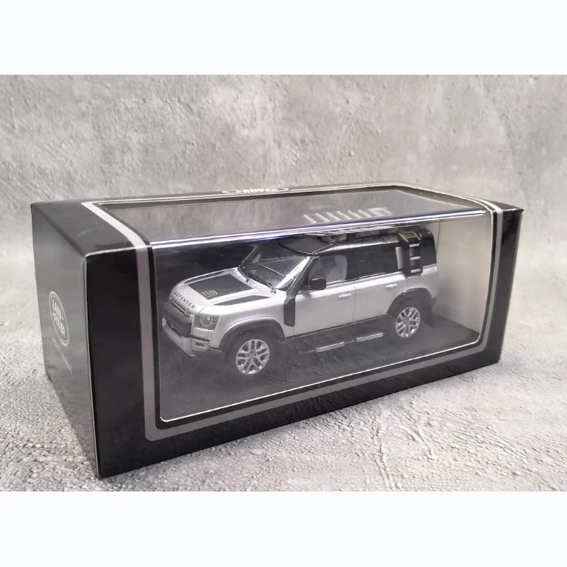 Land Rover Defender 110X Diecast Model 1:43 Scale 6 Land Rover Defender 110X Diecast Model 1:43 Scale - Image 6