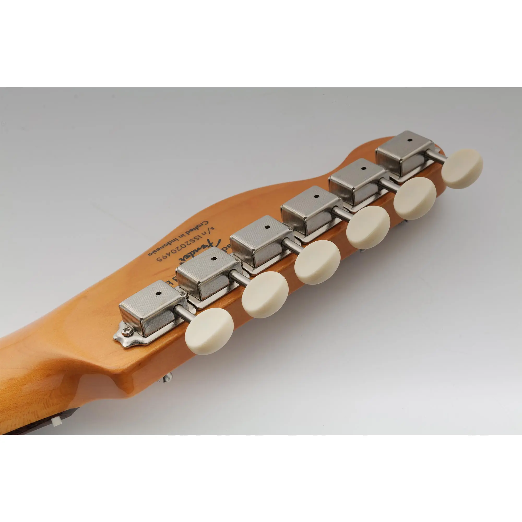 Vintage-Style Guitar Tuners MX1514P Set 6 Vintage-Style Guitar Tuners MX1514P Set - Image 6