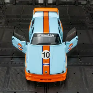 Vibrant 1:24 Scale BMW M3 E30 Diecast Model 15 S2b2e5863eb634344ba3fff2a14dee886g