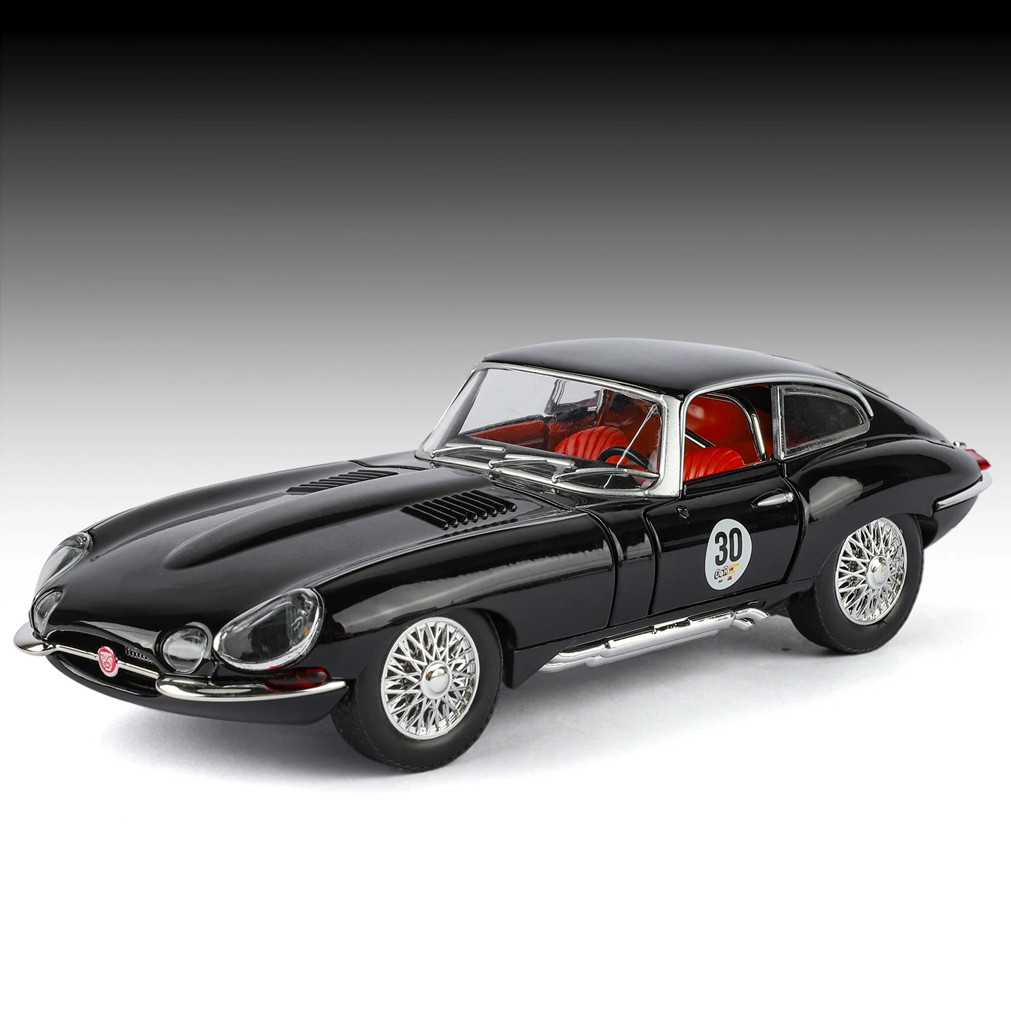 Green Jaguar E-Type Diecast Model 1:24 Scale 8 Green Jaguar E-Type Diecast Model 1:24 Scale - Image 8