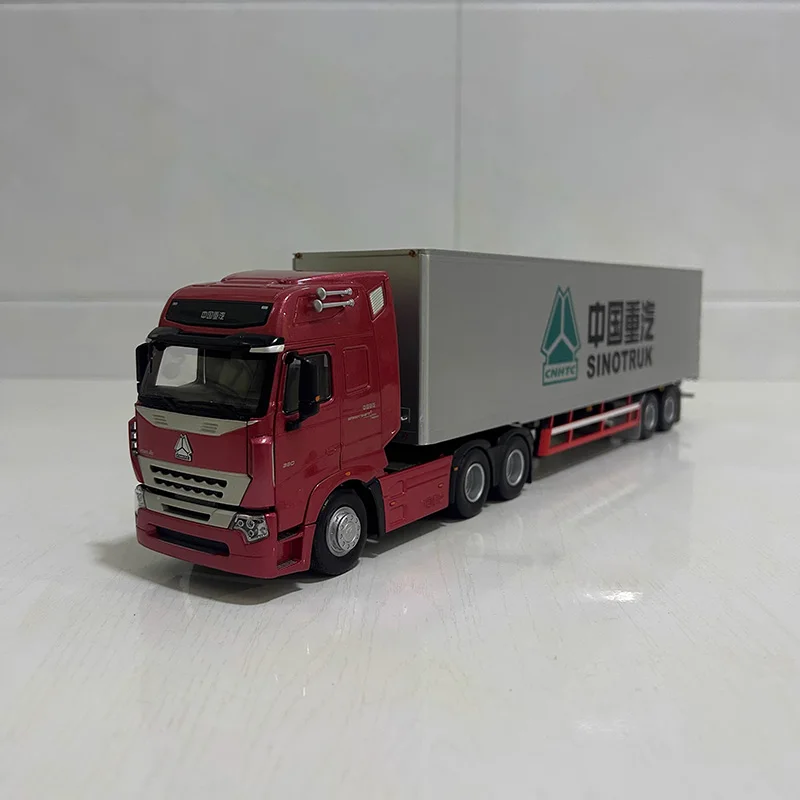 1:36 Scale HOWO A7 Container Truck Model 1 1:36 Scale HOWO A7 Container Truck Model
