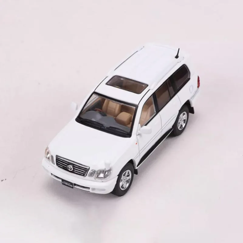 1/64 Scale Diecast Land Cruiser Cygnus Model 4 1/64 Scale Diecast Land Cruiser Cygnus Model - Image 4