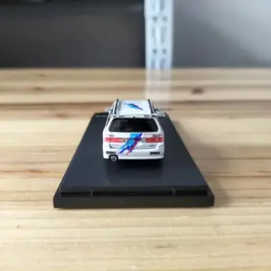 Nissan Crock WC34 1:64 Die-Cast Model 12 S2bcb2413ac02492f8ef06e7962e32475L